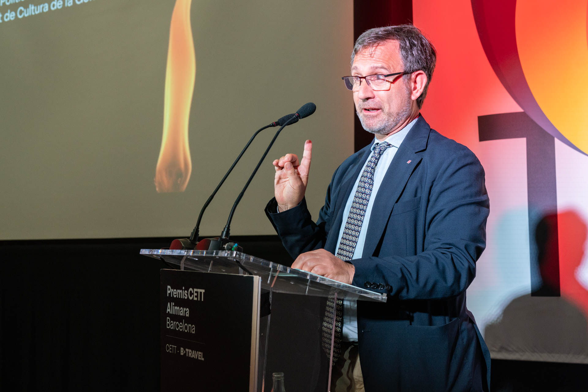 Fotografía de: La chef Carme Ruscalleda, el programa de 3Cat La Travessa y la empresa turística Grup Julià están entre los reconocidos en la XXXIX edición de los Premios CETT Alimara. | CETT